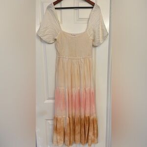 Storia Ombre Tiered Dress Puff Sleeve Cottagecore
Women’s Size Large